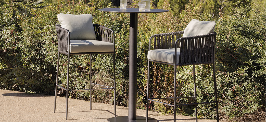 Nido Stools