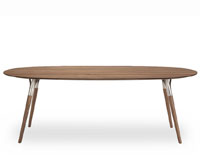 Salt & Pepper Table